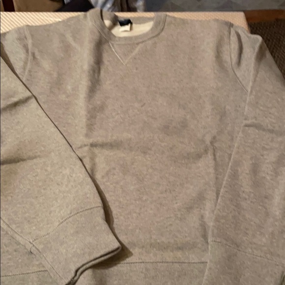 NWT  Vintage Gap heavy weight Crewneck sweatshirt.  SIZE SMALL - Picture 1 of 3